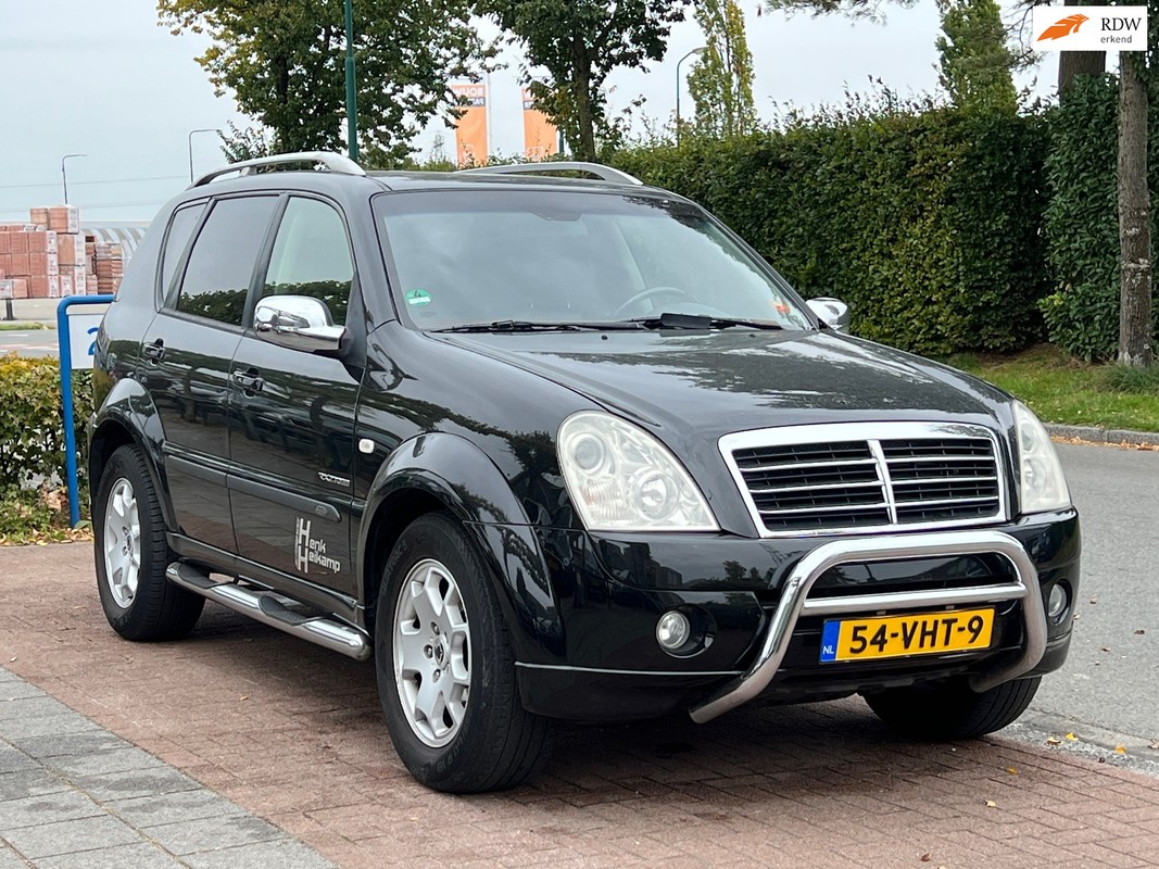 SsangYong-Rexton-RX 270 XVT- 4X4 I NWE APK 10-2026 I 1e Eigenaar | Lease One en Lenen op Maat maken het mogelijk! SsangYong-Rexton-RX 270 XVT- 4X4 I NWE APK 10-2026 I 1e Eigenaar | Lease One en Lenen op Maat maken het mogelijk!