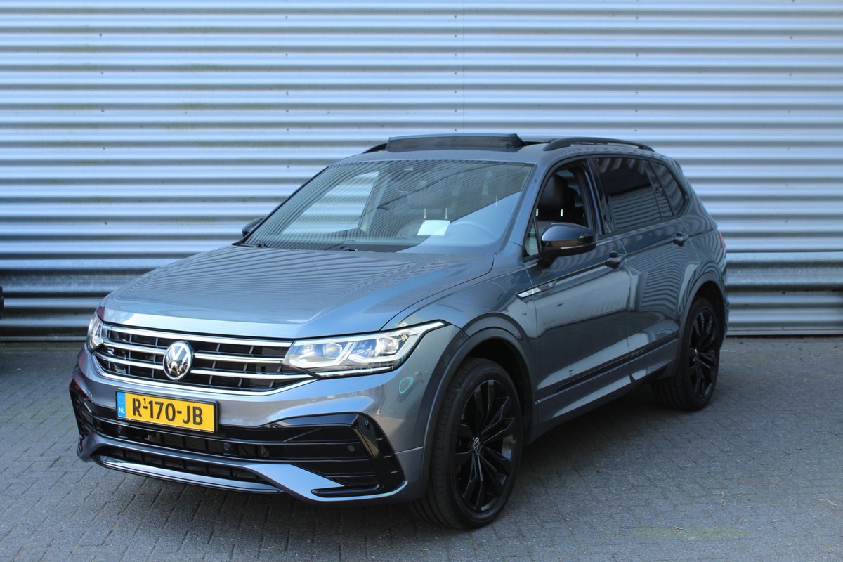 Volkswagen-Tiguan-2.0 TSI 4Motion R Line 7p. DSG7 Panoramadak | Lease One en Lenen op Maat maken het mogelijk!