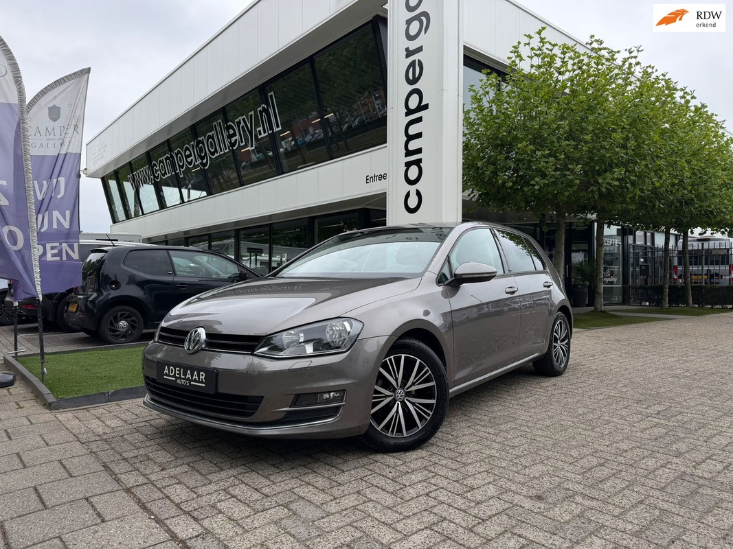 Volkswagen-Golf-1.2 TSI Allstar l NAVIGATIE l PDC l CRUISE CONTROL l STOELVERWARMING | Lease One en Lenen op Maat maken het mogelijk! Volkswagen-Golf-1.2 TSI Allstar l NAVIGATIE l PDC l CRUISE CONTROL l STOELVERWARMING | Lease One en Lenen op Maat maken het mogelijk!