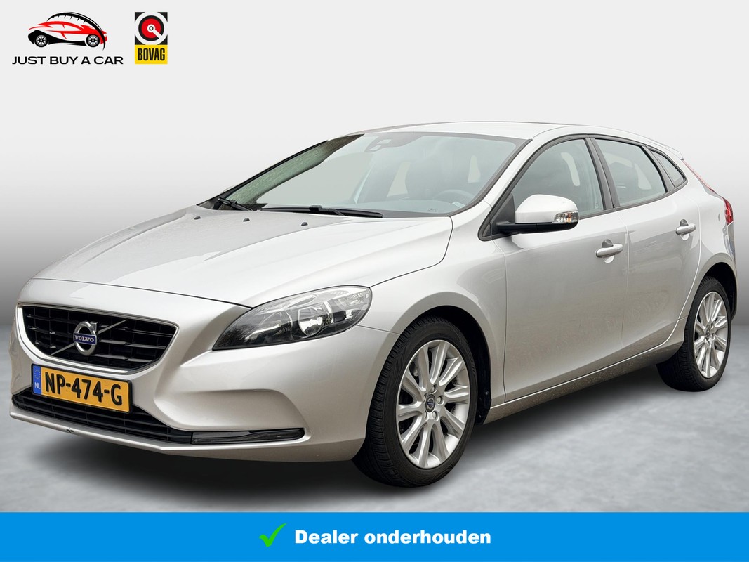 Volvo-V40-2.0 D2 Momentum | Lease One en Lenen op Maat maken het mogelijk!