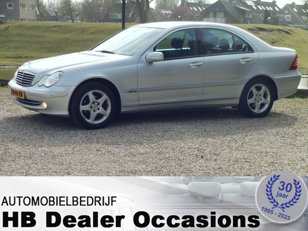 Mercedes-Benz-C-Klasse-180 K. Avantgarde | Lease One en Lenen op Maat maken het mogelijk! Mercedes-Benz-C-Klasse-180 K. Avantgarde | Lease One en Lenen op Maat maken het mogelijk!