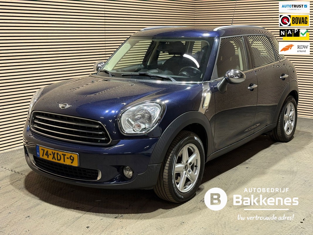 MINI-Countryman-Mini 1.6 Cooper Chili | 1e eigenaar | Airco | Cruise | Trekhaak | Lease One en Lenen op Maat maken het mogelijk! MINI-Countryman-Mini 1.6 Cooper Chili | 1e eigenaar | Airco | Cruise | Trekhaak | Lease One en Lenen op Maat maken het mogelijk!
