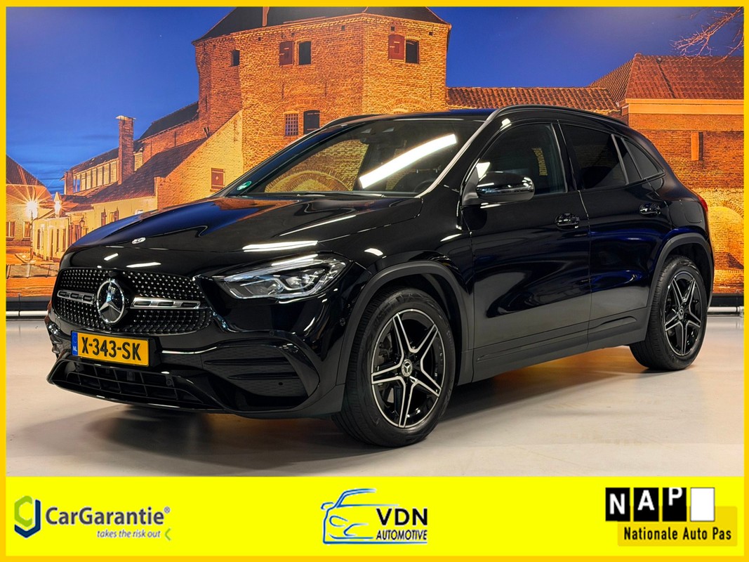 Mercedes-Benz-GLA-200 AMG Line Automaat Camera LED Carplay | Lease One en Lenen op Maat maken het mogelijk!