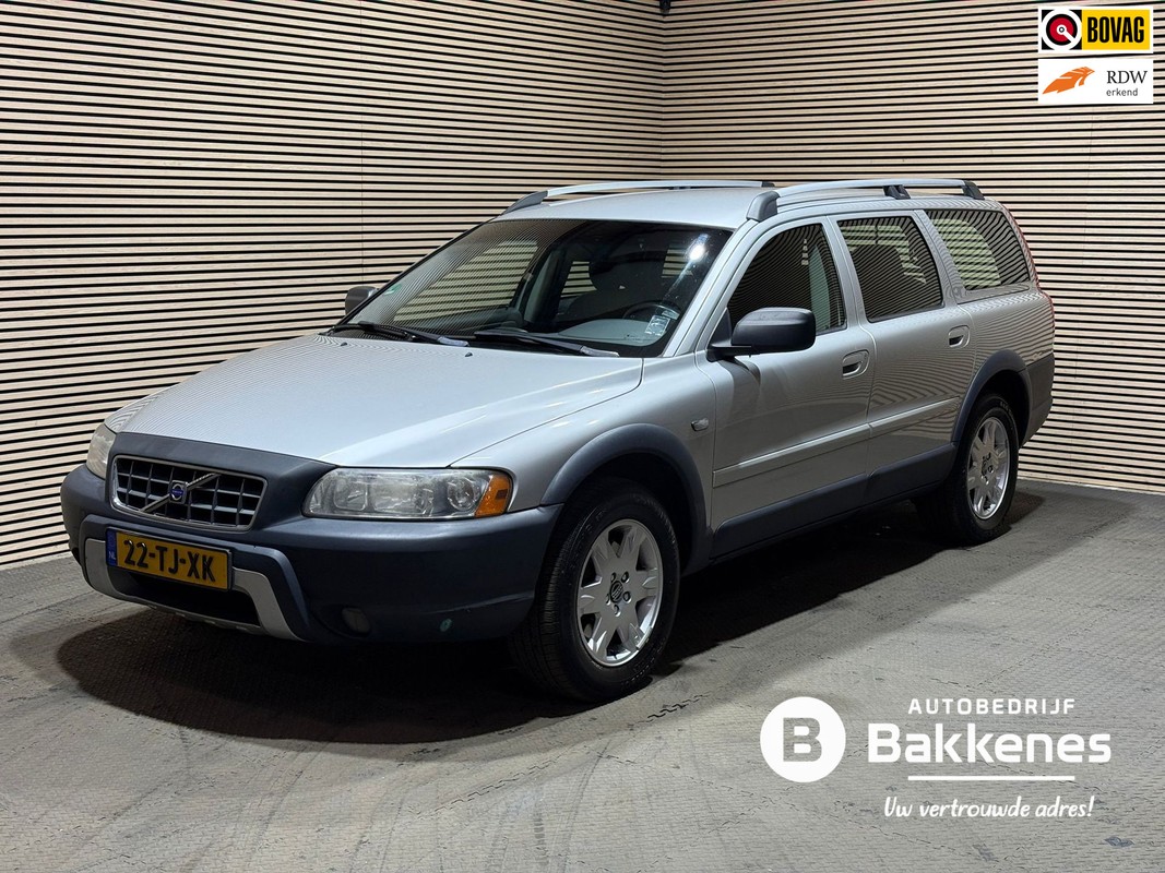 Volvo-XC70-2.5 T Momentum | AWD | Automaat | Trekhaak | Airco | Lease One en Lenen op Maat maken het mogelijk! Volvo-XC70-2.5 T Momentum | AWD | Automaat | Trekhaak | Airco | Lease One en Lenen op Maat maken het mogelijk!