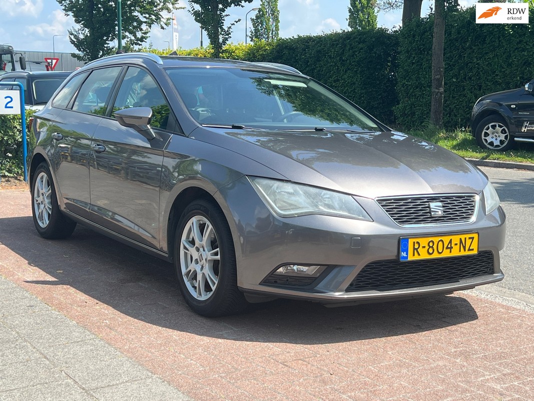 SEAT-Leon-ST 1.2 TSI Reference Business ** | Lease One en Lenen op Maat maken het mogelijk!