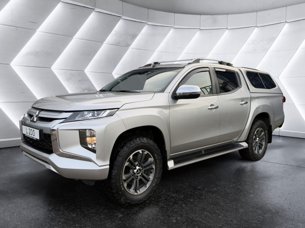 Mitsubishi-L200-2.2 DI-D DC Instyle | Lease One en Lenen op Maat maken het mogelijk! Mitsubishi-L200-2.2 DI-D DC Instyle | Lease One en Lenen op Maat maken het mogelijk!