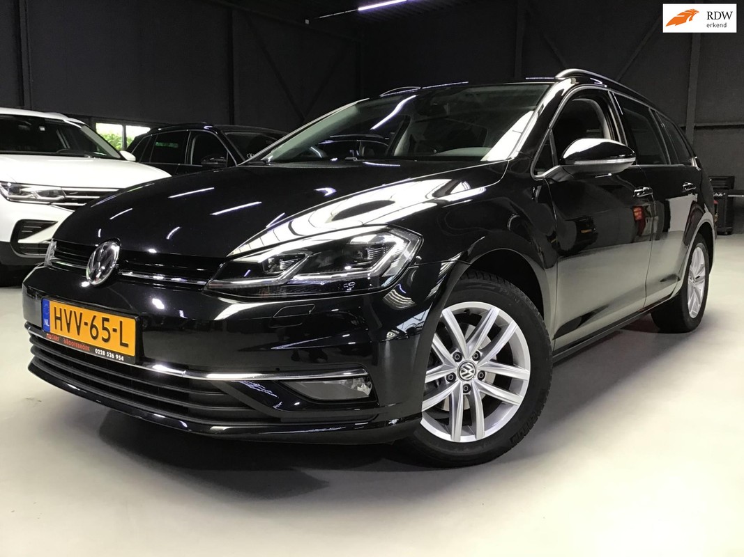 Volkswagen-Golf-2.0 TDI Highline I 1e Eigen I Dealer Onderh. I New Distributie + Remmen + Kln Brt + Apk I Clima I Cruise I Carplay | Lease One en Lenen op Maat maken het mogelijk!