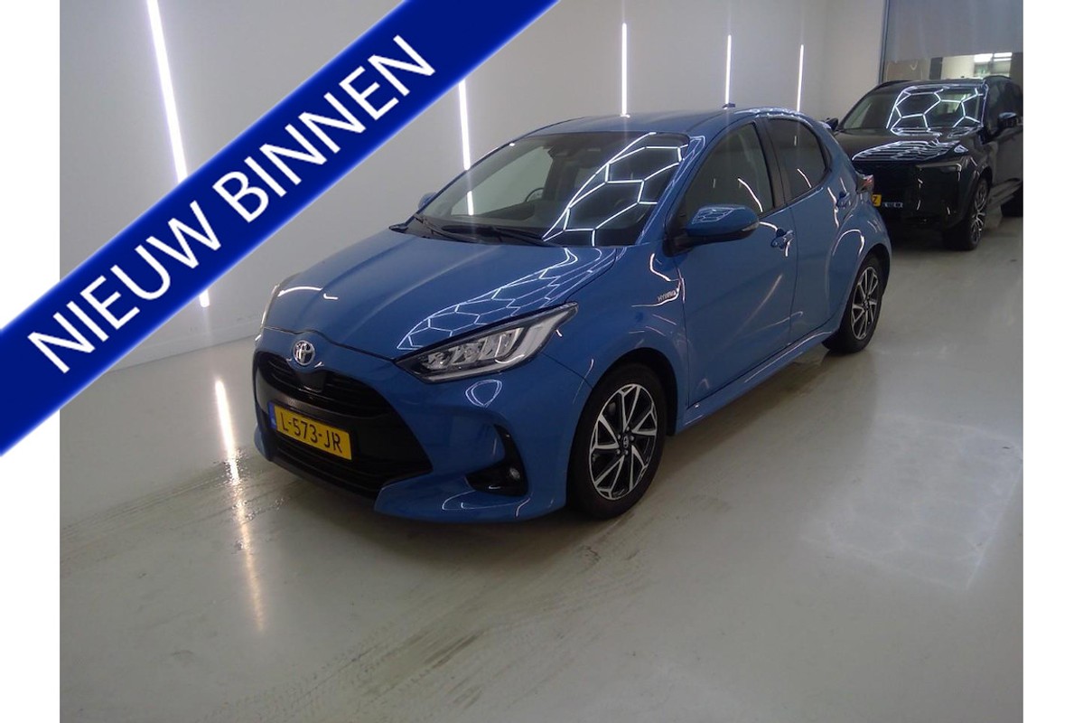 Toyota-Yaris-1.5 Hybrid Style | Lease One en Lenen op Maat maken het mogelijk!