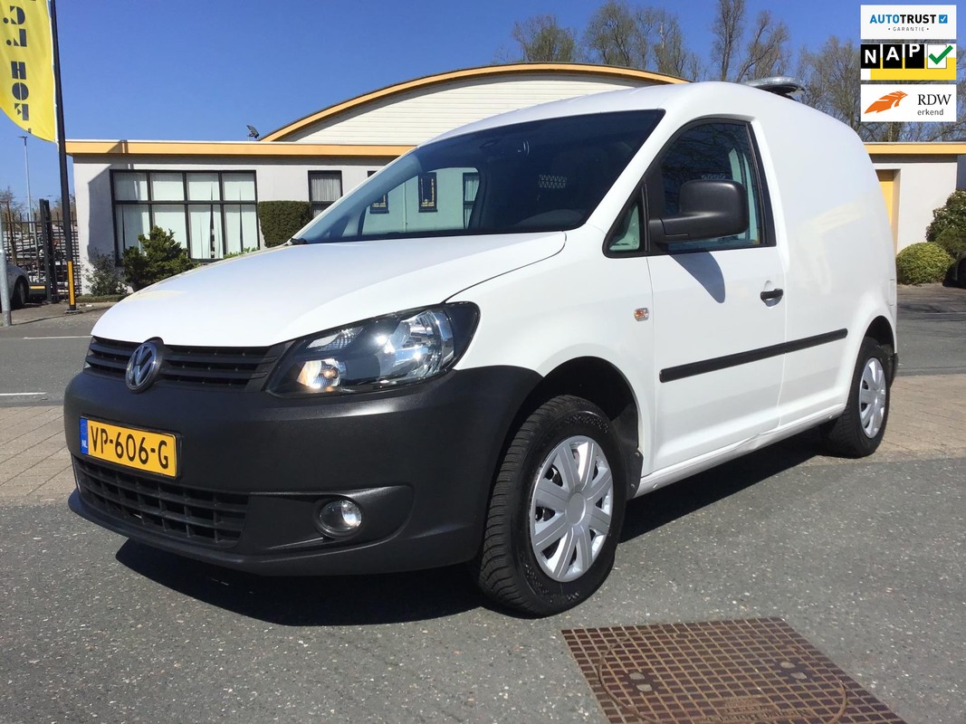 Volkswagen-Caddy-1.6 TDI I 1e Eigen I New Apk + Kln Brt + Remmen I Navi I Cruise I Trekhaak I Dealer Onderh I Zwaailamp balk I BTW | Lease One en Lenen op Maat maken het mogelijk!