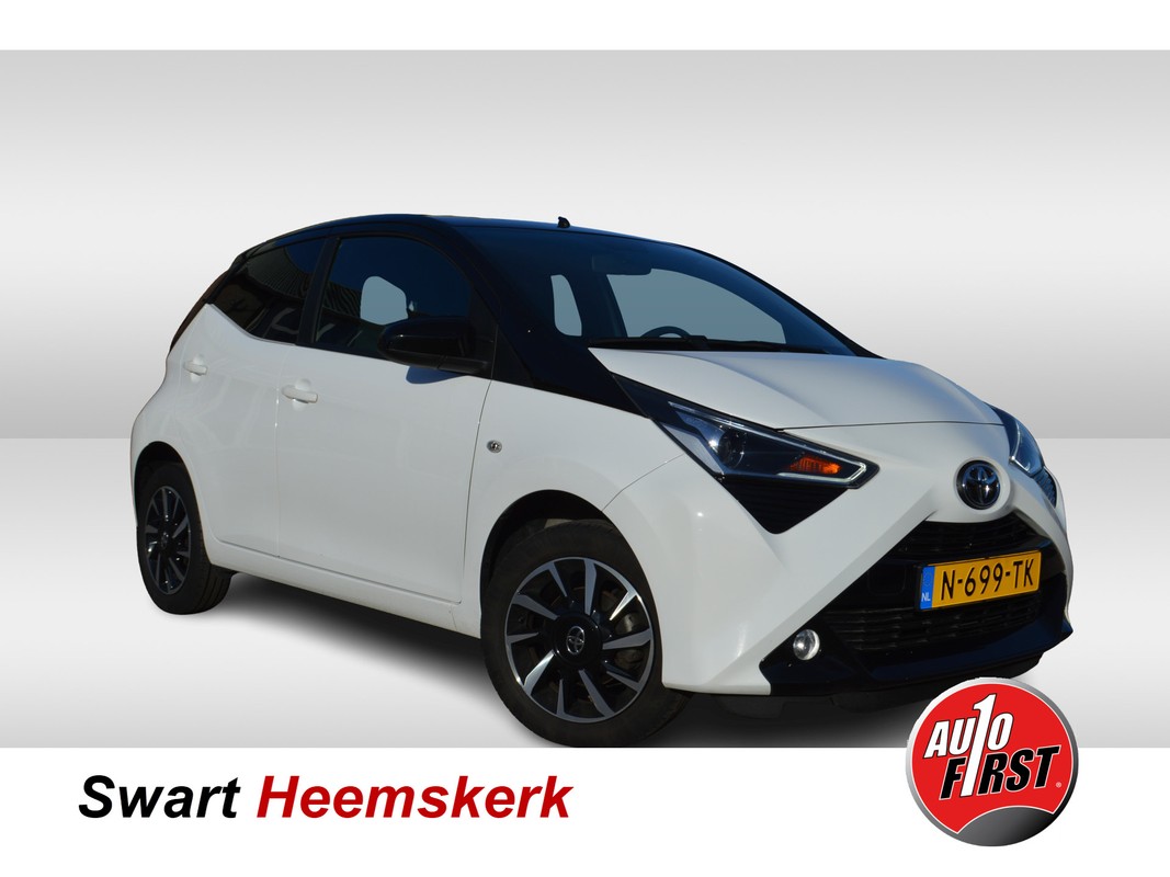 Toyota-Aygo-1.0 VVT-i x-cite ultimate | Lease One en Lenen op Maat maken het mogelijk!
