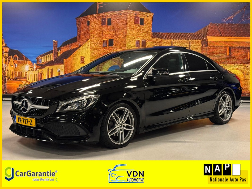 Mercedes-Benz-CLA-180 Business Sol. AMG Aut Panodak Camera | Lease One en Lenen op Maat maken het mogelijk!