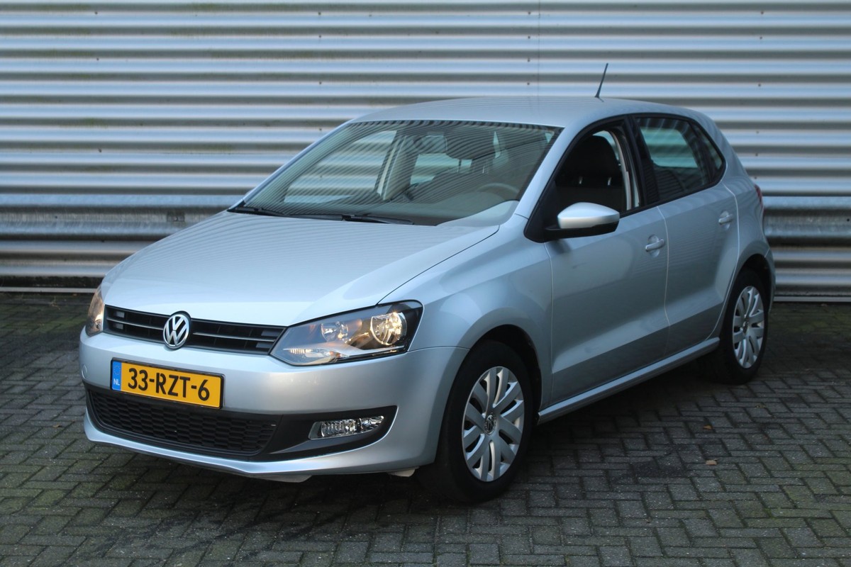 Volkswagen-Polo-1.4-16V 86pk Comfortline NL-Auto NAP | Lease One en Lenen op Maat maken het mogelijk!