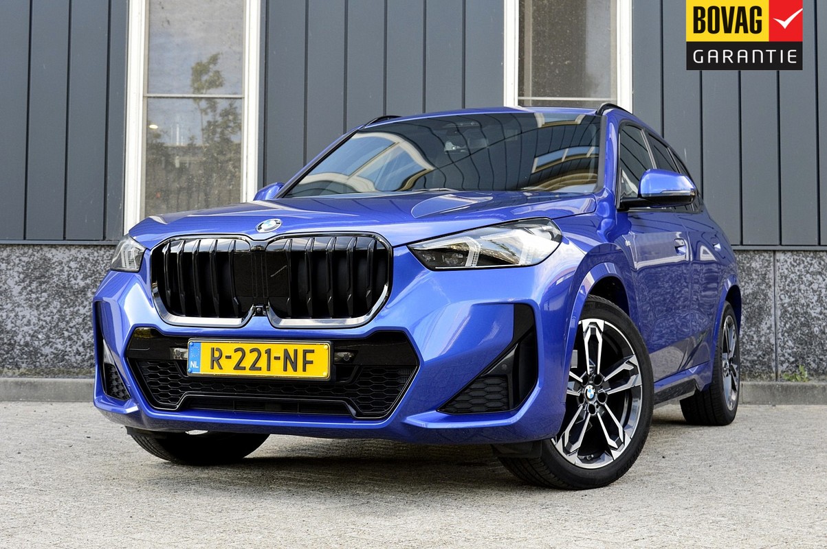 BMW-X1-sDrive18i M.sport | Lease One en Lenen op Maat maken het mogelijk!