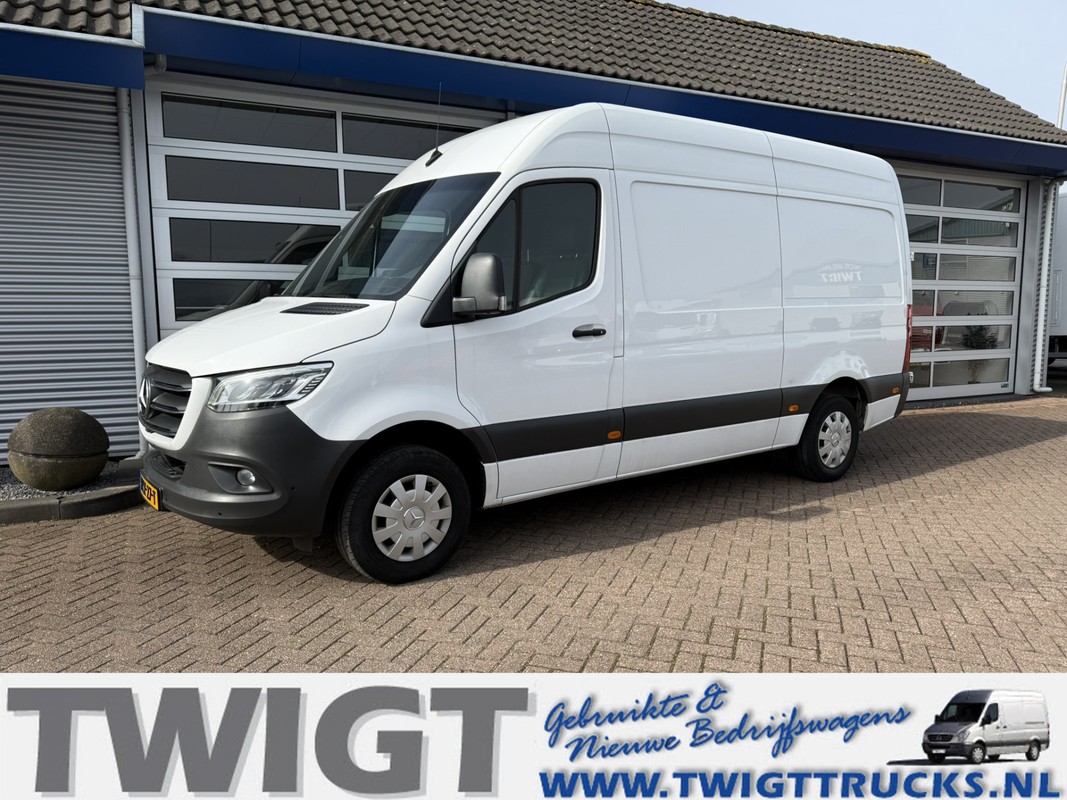 Mercedes-Benz-Sprinter-315 1.9 CDI L2H2 Automaat/10 Mercedes-Benz-Sprinter-315 1.9 CDI L2H2 Automaat/10