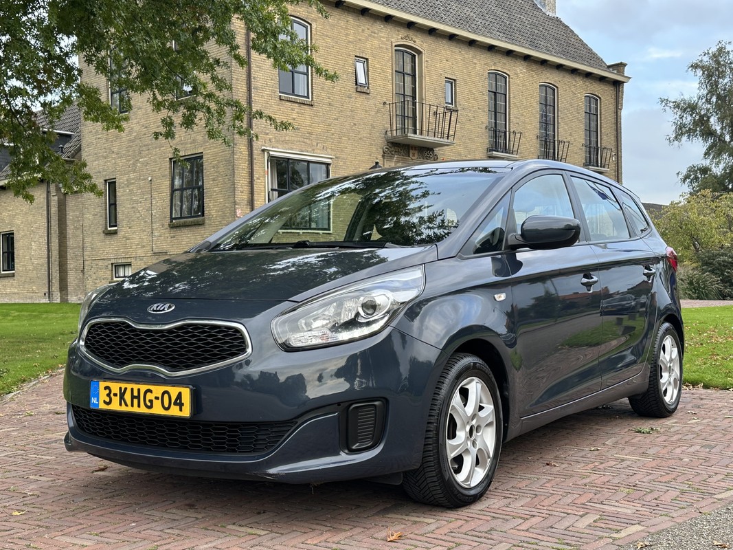 Kia-Carens-1.6 GDi First Edition | Lease One en Lenen op Maat maken het mogelijk!