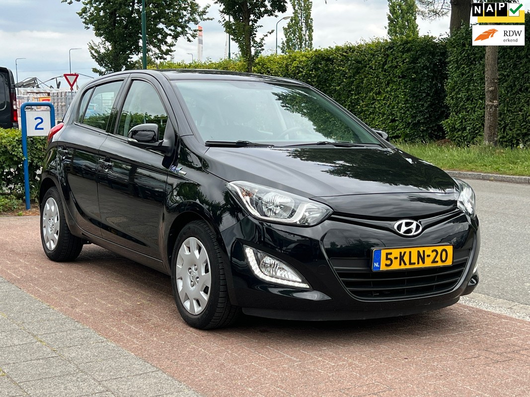 Hyundai-i20-1.2i i-Motion *NL-Auto NAP| APK 05-2026! | Lease One en Lenen op Maat maken het mogelijk!