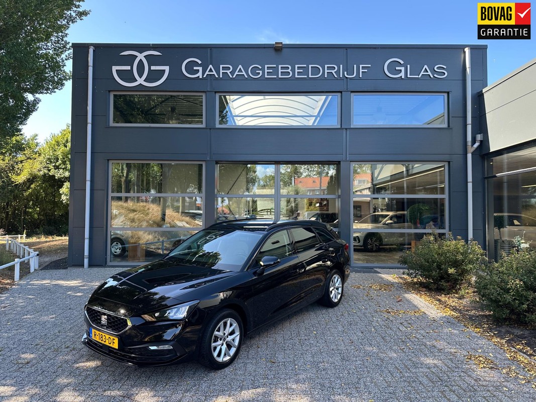 SEAT-Leon-Sportstourer 1.0 TSI Style Business Intense | Lease One en Lenen op Maat maken het mogelijk!