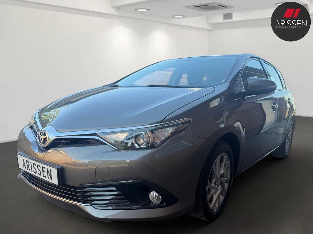 Toyota-Auris-1.2T Aspiration | Lease One en Lenen op Maat maken het mogelijk!