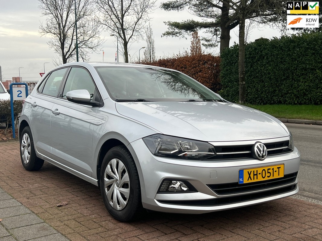 Volkswagen-Polo-1.0TSI Comfort *CARPLAY| 5DRS|APK 01-2027! | Lease One en Lenen op Maat maken het mogelijk!