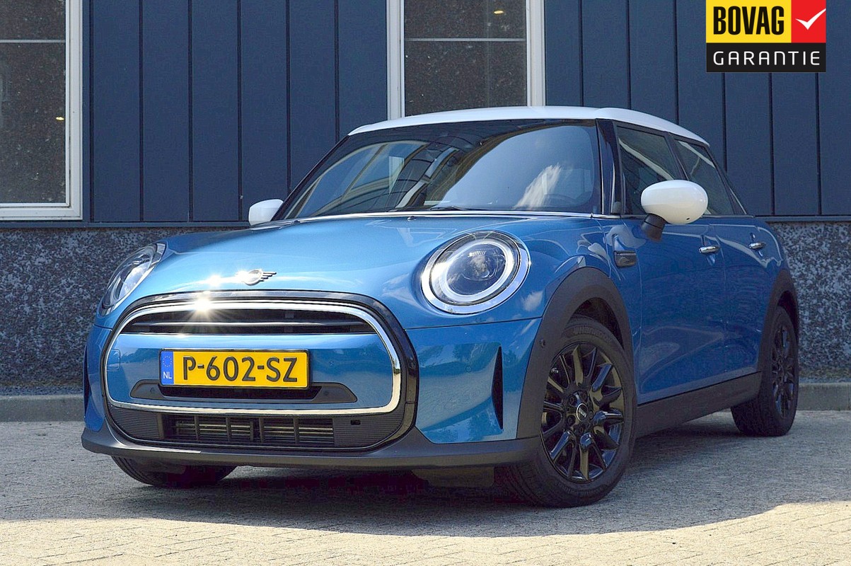 MINI-5-Deurs-1.5 Cooper Business Edition | Lease One en Lenen op Maat maken het mogelijk! MINI-5-Deurs-1.5 Cooper Business Edition | Lease One en Lenen op Maat maken het mogelijk!