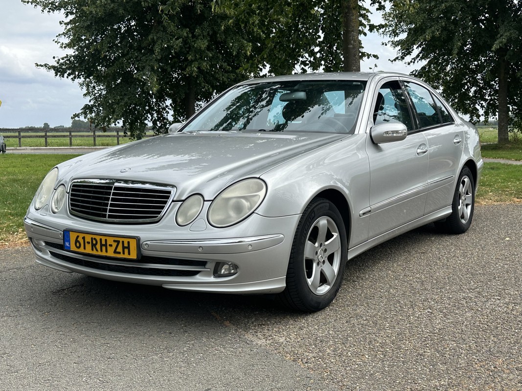 Mercedes-Benz-E-Klasse-240 Avantgarde | Lease One en Lenen op Maat maken het mogelijk!