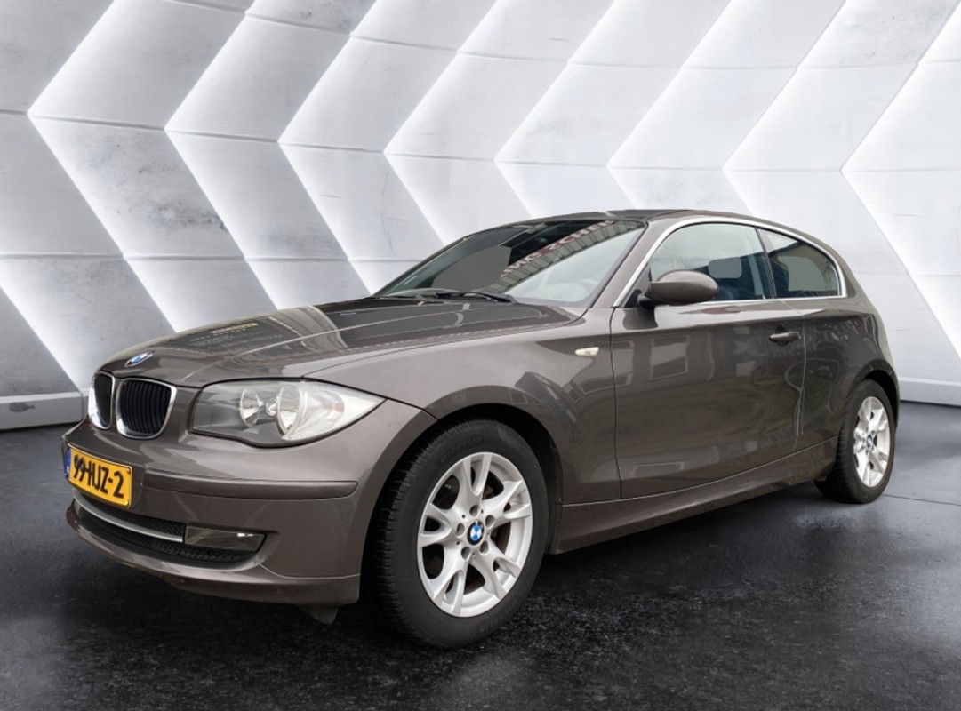 BMW-1 Serie-116i Business Line UNIEKE KM STAND! | Lease One en Lenen op Maat maken het mogelijk! BMW-1 Serie-116i Business Line UNIEKE KM STAND! | Lease One en Lenen op Maat maken het mogelijk!