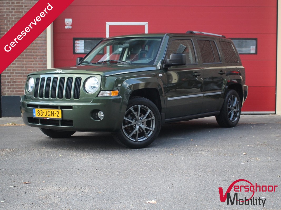 Jeep-Patriot-2.4 Ltd Liberty | Automaat | Cruise | Leder | Stoelverwarming | Navi | Multimedia | Lease One en Lenen op Maat maken het mogelijk!