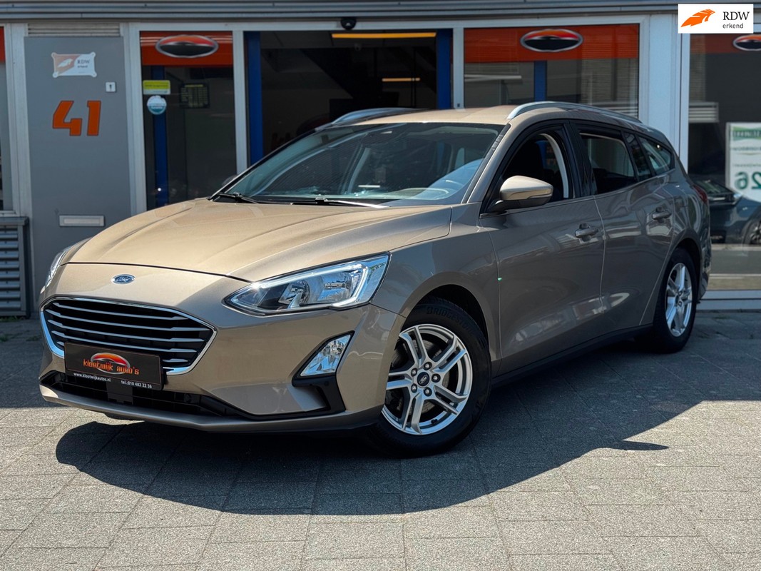Ford-Focus-Wagon 1.0 EcoBoost Active Business Navigatie Led Cruise LM Dealer Historie | Lease One en Lenen op Maat maken het mogelijk! Ford-Focus-Wagon 1.0 EcoBoost Active Business Navigatie Led Cruise LM Dealer Historie | Lease One en Lenen op Maat maken het mogelijk!
