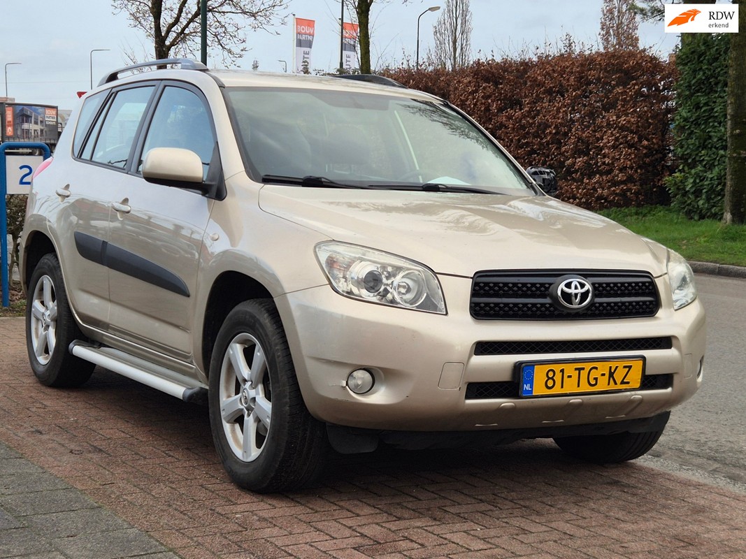 Toyota-RAV4-2.0VVTi Linea 4x4 *2000KG TREKGEWICHT | Lease One en Lenen op Maat maken het mogelijk! Toyota-RAV4-2.0VVTi Linea 4x4 *2000KG TREKGEWICHT | Lease One en Lenen op Maat maken het mogelijk!