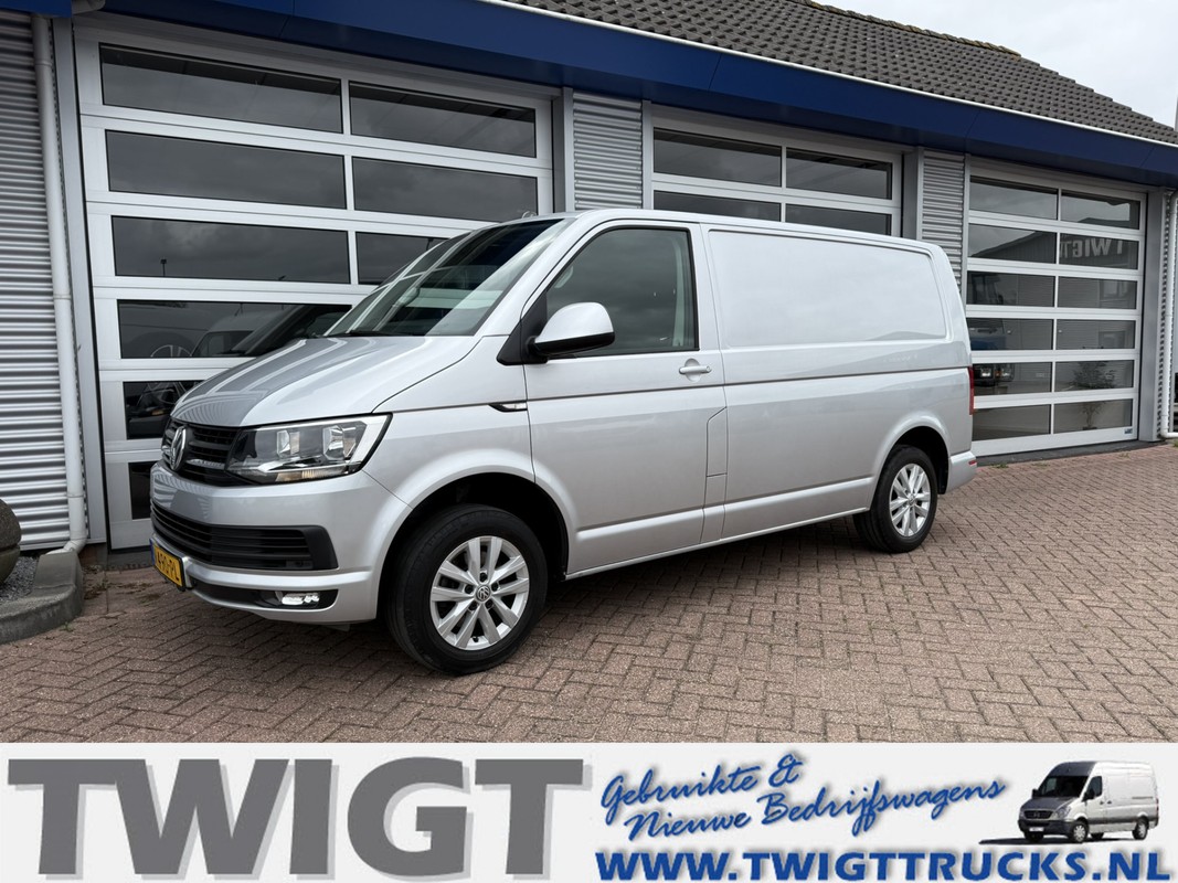 Volkswagen-Transporter-2.0 TDI L1H1/Navi/Airco/Cruise/Euro6 | Lease One en Lenen op Maat maken het mogelijk! Volkswagen-Transporter-2.0 TDI L1H1/Navi/Airco/Cruise/Euro6 | Lease One en Lenen op Maat maken het mogelijk!