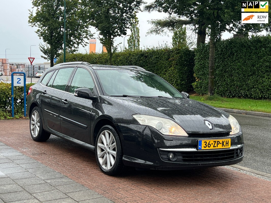 Renault-Laguna-Estate 2.0 Dynamiq ** Automaat | Navi | Lease One en Lenen op Maat maken het mogelijk!