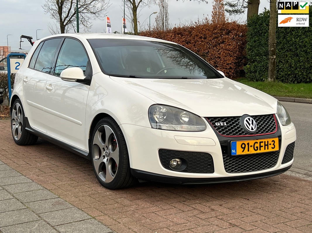 Volkswagen-Golf-2.0 TFSI GTI *200PK|NAVI|CRUISE CONTROL | Lease One en Lenen op Maat maken het mogelijk!