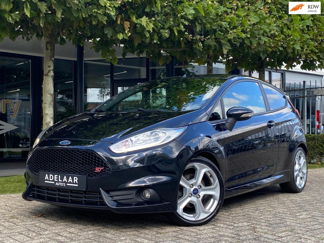 Ford-Fiesta-1.6 ST2 | XENON | STOELVERWARMING | CLIMA | | Lease One en Lenen op Maat maken het mogelijk!