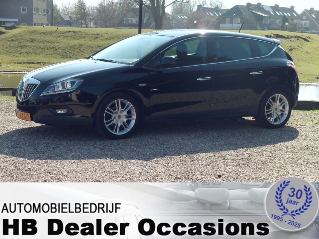 Lancia-Delta-1.4-16V Oro | Lease One en Lenen op Maat maken het mogelijk! Lancia-Delta-1.4-16V Oro | Lease One en Lenen op Maat maken het mogelijk!