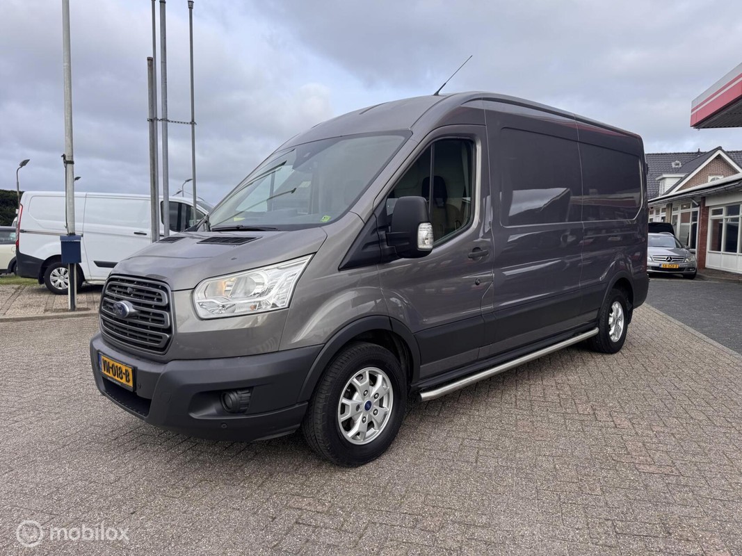 Ford-Transit-350 2.2 TDCI L3H2 Ambiente 155 PK | Lease One en Lenen op Maat maken het mogelijk!