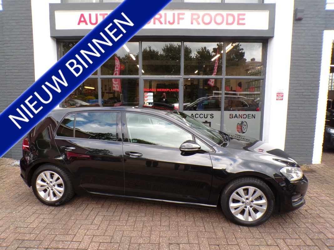 Volkswagen-Golf-1.0 TSI Connected Series | Lease One en Lenen op Maat maken het mogelijk! Volkswagen-Golf-1.0 TSI Connected Series | Lease One en Lenen op Maat maken het mogelijk!