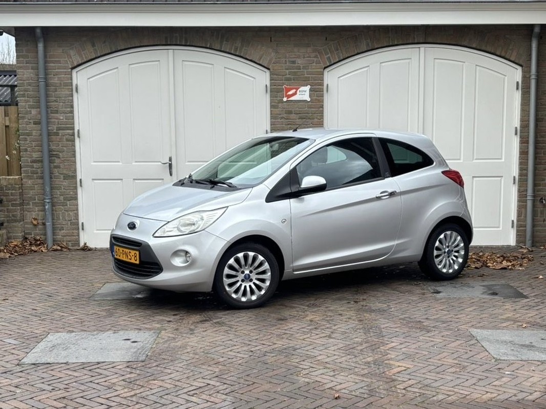 Ford-Ka-1.2 Titanium X start/stop | Lease One en Lenen op Maat maken het mogelijk!