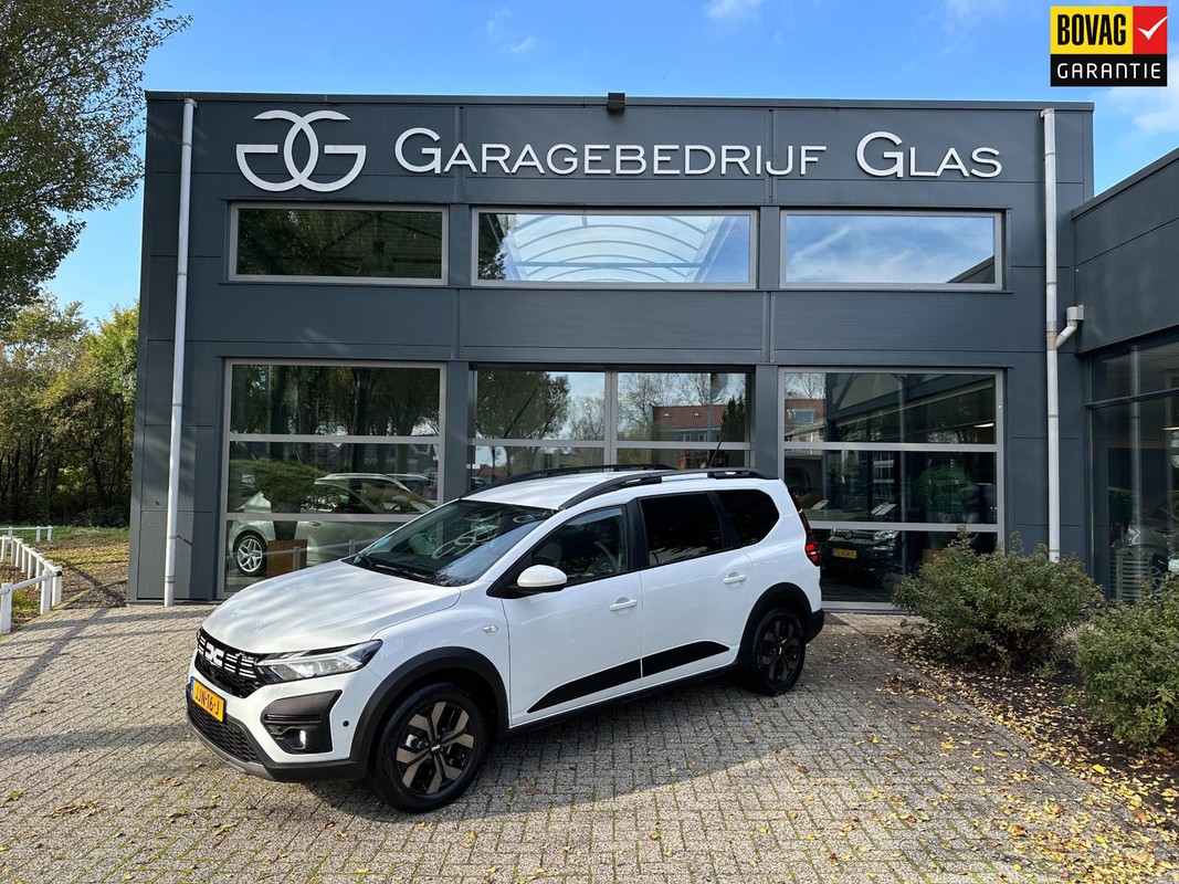 Dacia-Jogger-1.6 Hybrid 140 Extreme 7p. stoelverw. | Lease One en Lenen op Maat maken het mogelijk! Dacia-Jogger-1.6 Hybrid 140 Extreme 7p. stoelverw. | Lease One en Lenen op Maat maken het mogelijk!