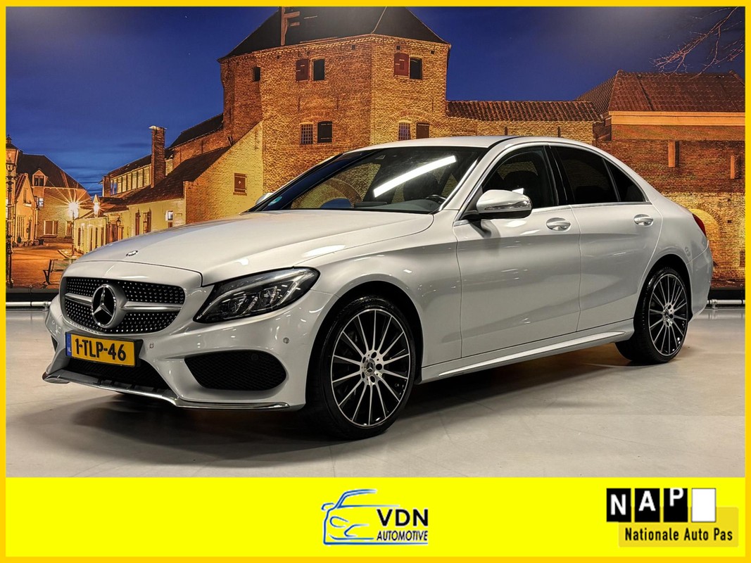 Mercedes-Benz-C-Klasse-180 AMG Automaat Leer Navigatie LED | Lease One en Lenen op Maat maken het mogelijk!
